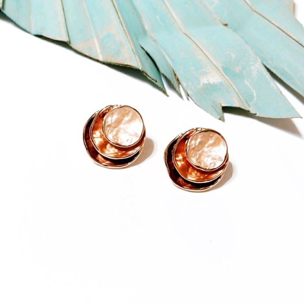 Geo stud earrings S141